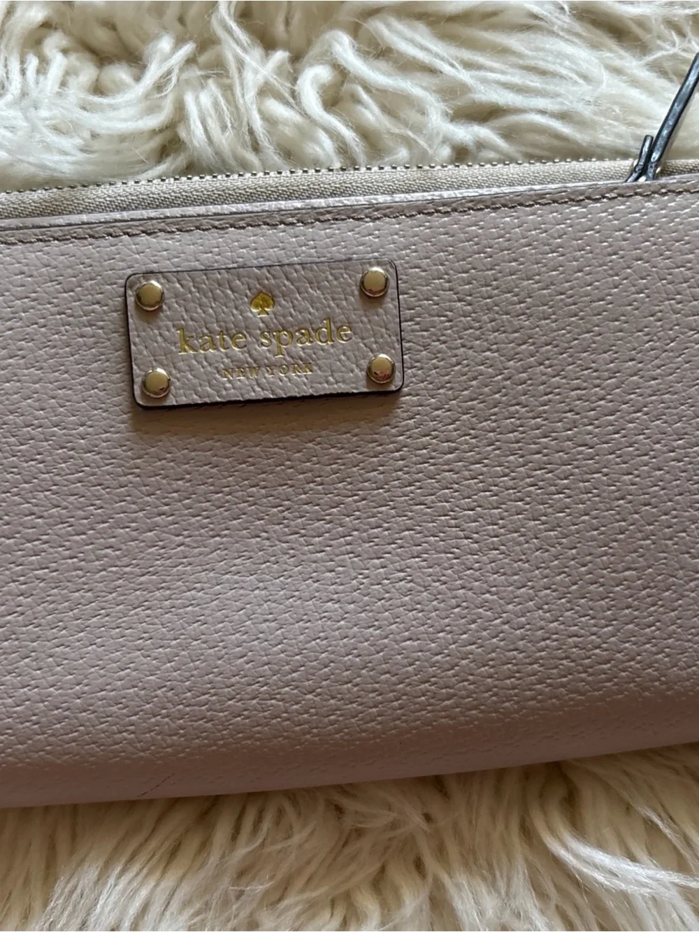 Kate Spade Layton Wellesley Grand Street Zip Wristlet Wallet Mousse Frosting EUC